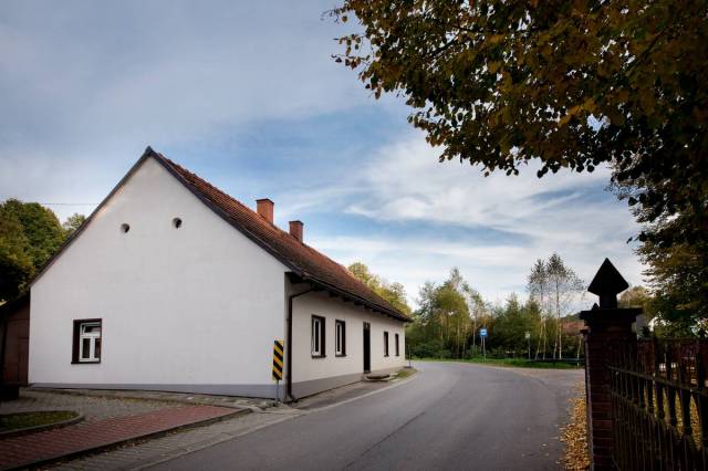 Zabudowania plebańskie w Krzywaczce