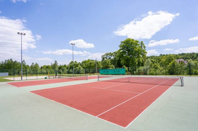 Kompleks sportowy "Słoneczny Park" w Sieprawiu